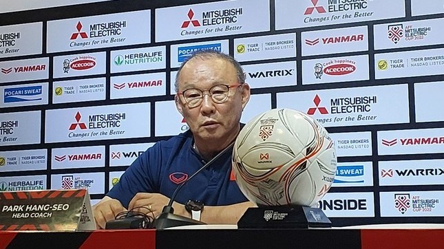 Việt Nam vs Thái Lan: HLV Park Hang Seo tự tin, muốn 'đòi nợ' đội bóng xứ chùa Vàng