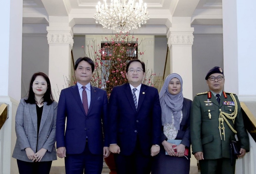 Tiếp nhận bản sao Thư Ủy nhiệm bổ nhiệm Đại sứ Malaysia và Đại sứ UAE tại Việt Nam