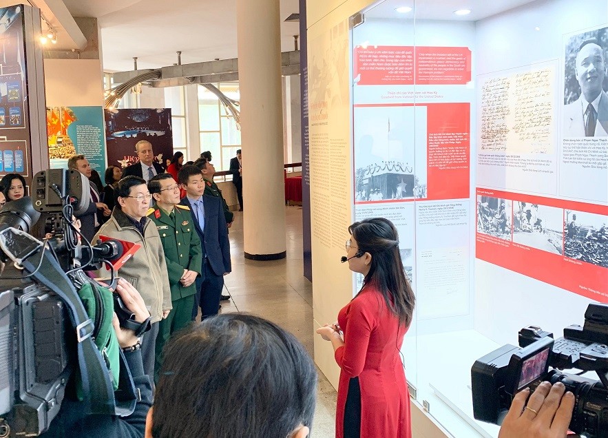 Hiệp định Paris qua những tư liệu và hiện vật sinh động