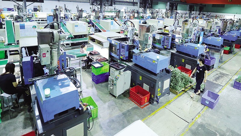 Áp lực cải cách môi trường kinh doanh năm 2023