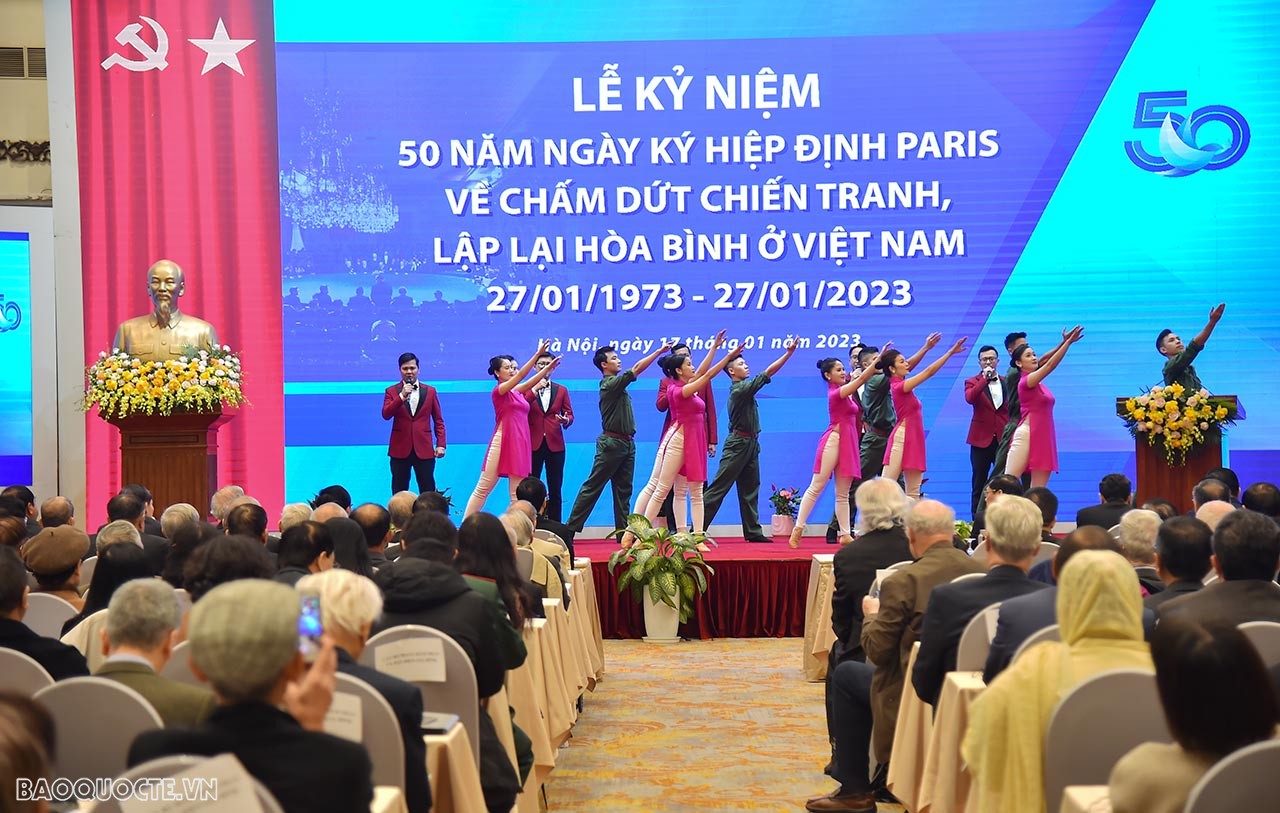 [Trực tiếp] Lễ kỷ niệm 50 năm Ngày ký Hiệp định Paris về chấm dứt chiến tranh, lập lại hòa bình ở Việt Nam