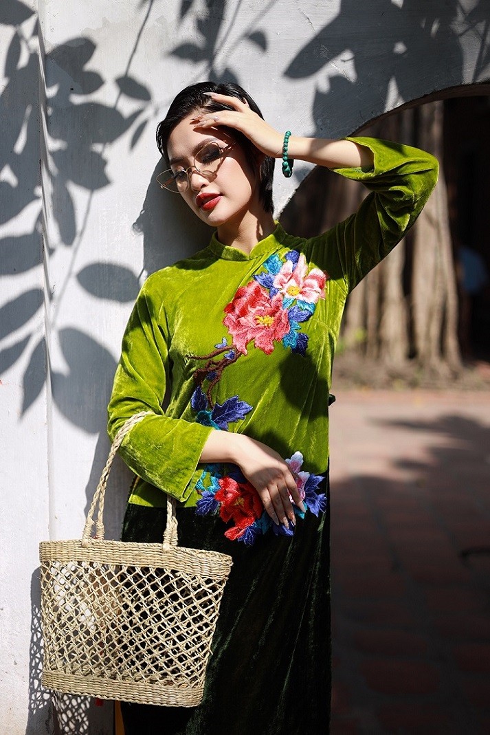 Hoa hậu Nông Thúy Hằng