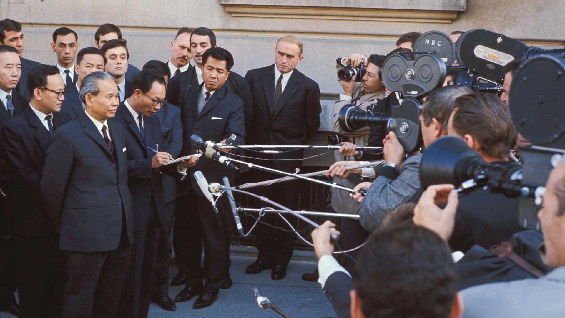 Bộ trưởng Xuân Thủy: Cây trường xuân mãi xanh