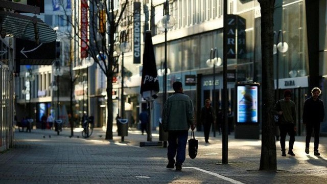 Châu Âu bớt lo suy thoái kinh tế