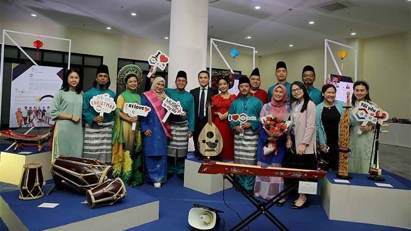 Nghệ sĩ C asean Consonant tỏa sáng tại Liên hoan Âm nhạc ASEAN 2022