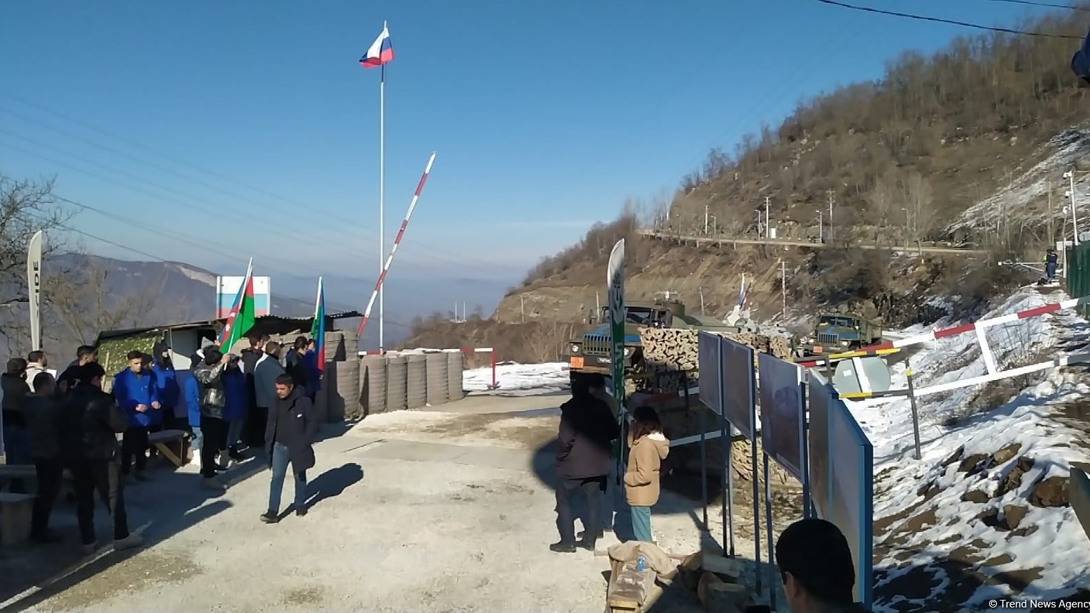 Căng thẳng Armenia-Azerbaijan: Mỹ nỗ lực can dự, Nga tố vì Mỹ mà... 'có chút khó khăn'