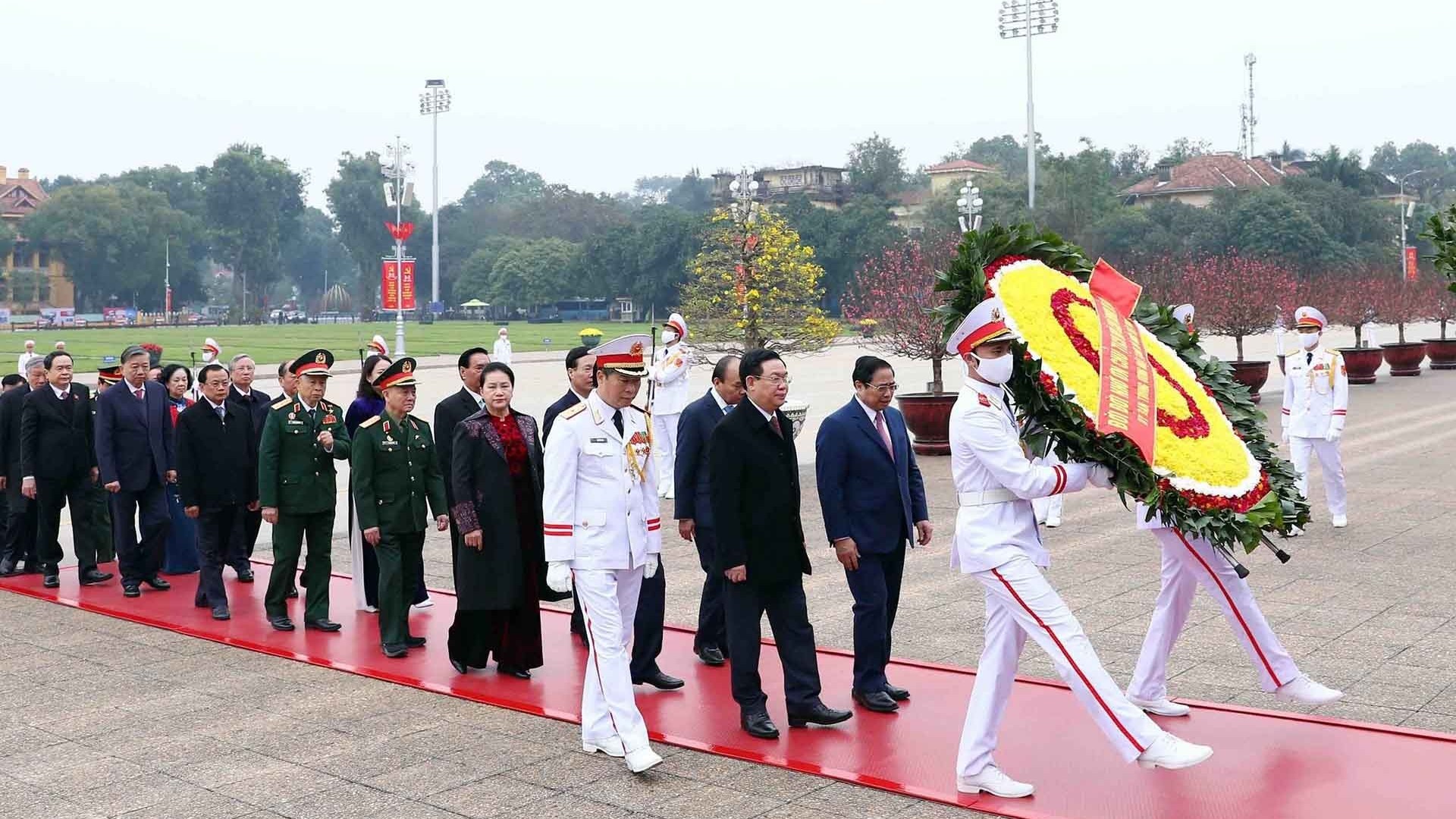 Lãnh đạo Đảng, Nhà nước vào Lăng viếng Chủ tịch Hồ Chí Minh