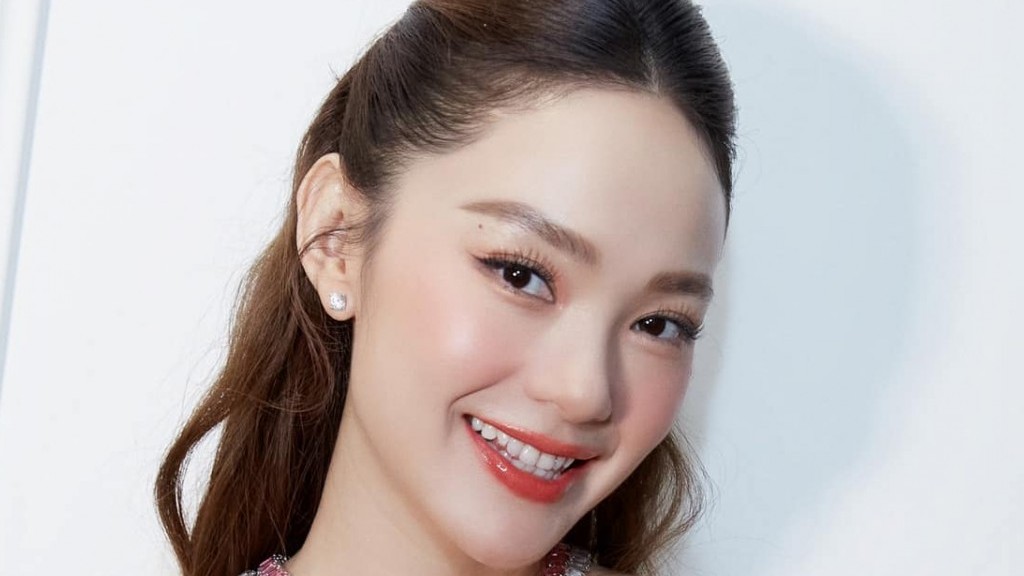 Phim Tết 2023: Minh Hằng sụt 5kg khi đóng mỹ nhân Sài thành