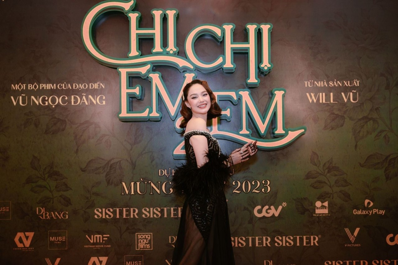 Minh Hằng sụt 5kg khi đóng mỹ nhân Sài thành