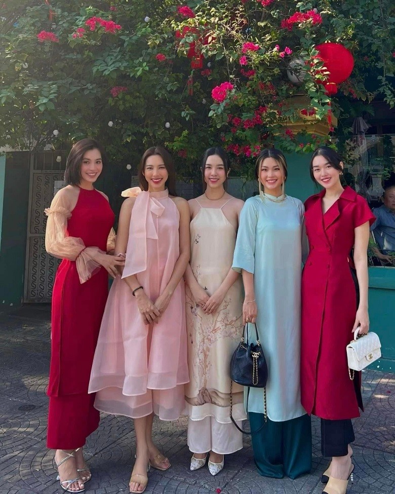 Hoa hậu Thùy Tiên