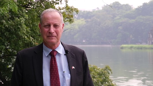 Đại sứ Yaron Mayer háo hức đón Tết Quý Mão và mong chờ dịp kỷ niệm 30 năm quan hệ ngoại giao Việt Nam-Israel