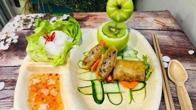 Mo cau... xuất ngoại