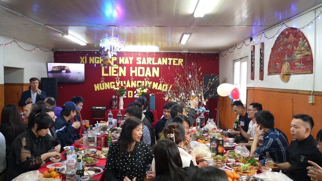 Tết đầm ấm của người Việt Nam tại Nga