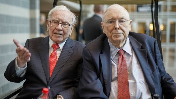 Bí quyết sống lâu và hạnh phúc từ tỷ phú Mỹ 98 tuổi