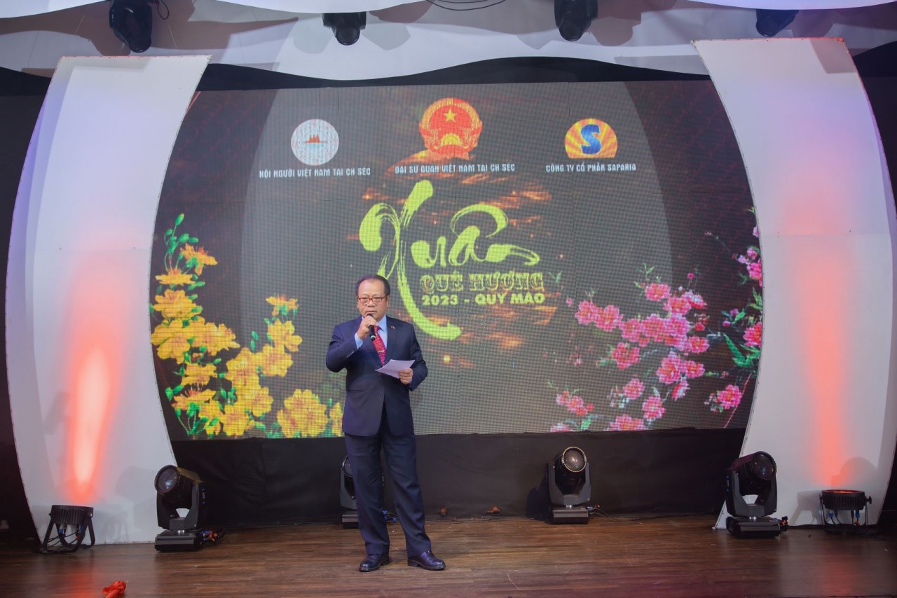 Long trọng và ấm áp chương trình Xuân Quê hương mừng Tết Quý Mão 2023 tại Czech