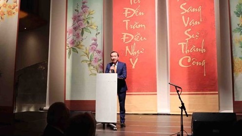 Tết cổ truyền của người Việt lên sóng truyền hình Bỉ