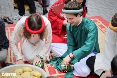 Tết Việt đầy thú vị với du học sinh quốc tế Tết Việt đầy thú vị với du học sinh quốc tế