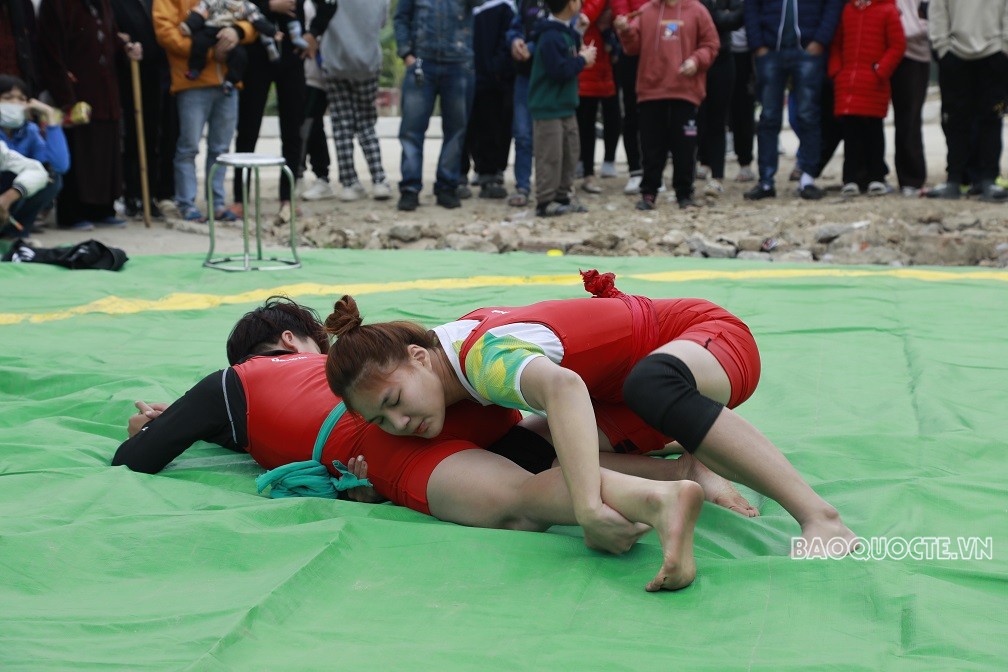 Quyết liệt hội vật Trà Xuyên ngày xuân