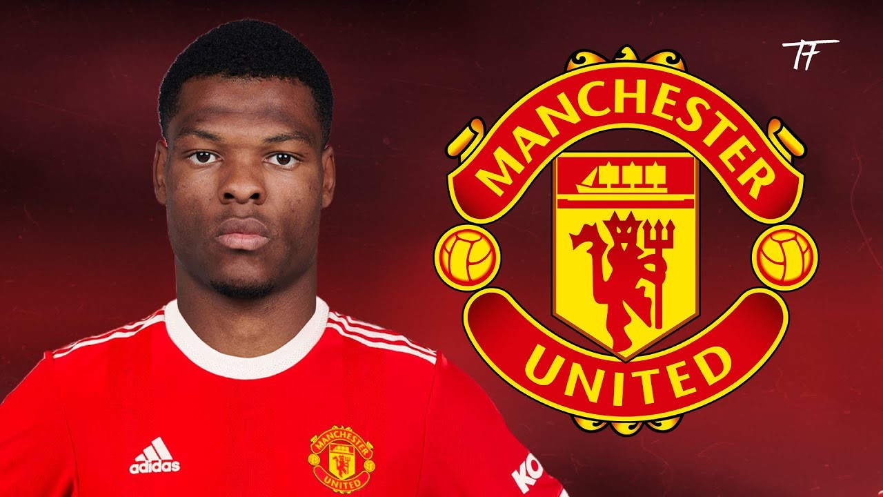 : Chelsea 'đại tu' đội hình; MU chọn Denzel Dumfries;