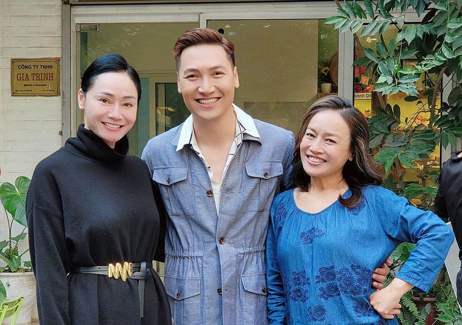 Phim sắp lên sóng VTV3: Những hình ảnh hậu trường của diễn viên Mạnh Trường