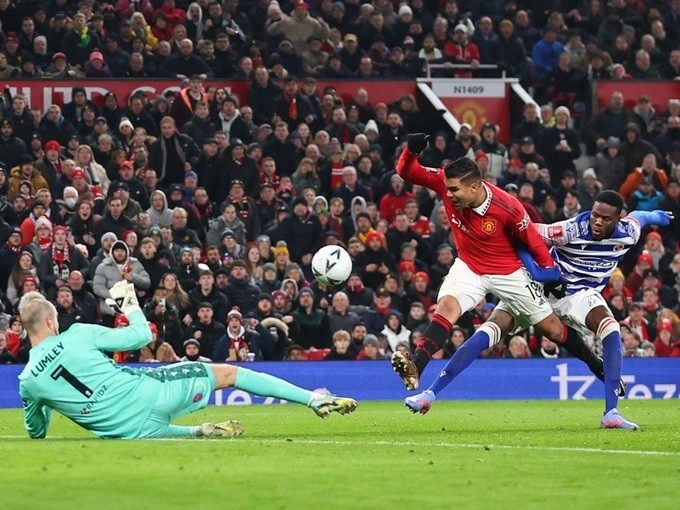 Casemiro-nhân vật chính tỏa sáng và nhận được cơn mưa lời khen sau chiến thắng của Man Utd