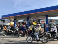 Giá xăng dầu hôm nay 29/1: Tuần trái chiều; giá xăng trong nước dự kiến tăng mạnh