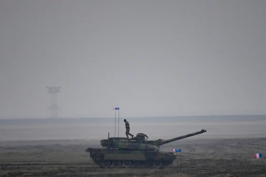 Ảnh ấn tượng tuần (23-29/1): Tên lửa của Nga thuộc loại tốt nhất thế giới, lính Ukraine bắn ‘vua chiến trường’ 2S7 Pion, NATO tập trận ở sườn Đông