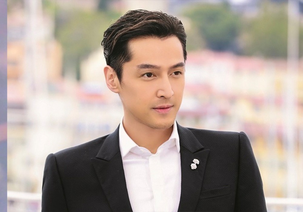 Hồ Ca thông báo đã kết hôn, vừa đón con đầu lòng