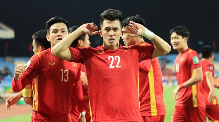 Tiến Linh năm thứ hai được đề cử tranh danh hiệu Quả bóng vàng châu Á 2022