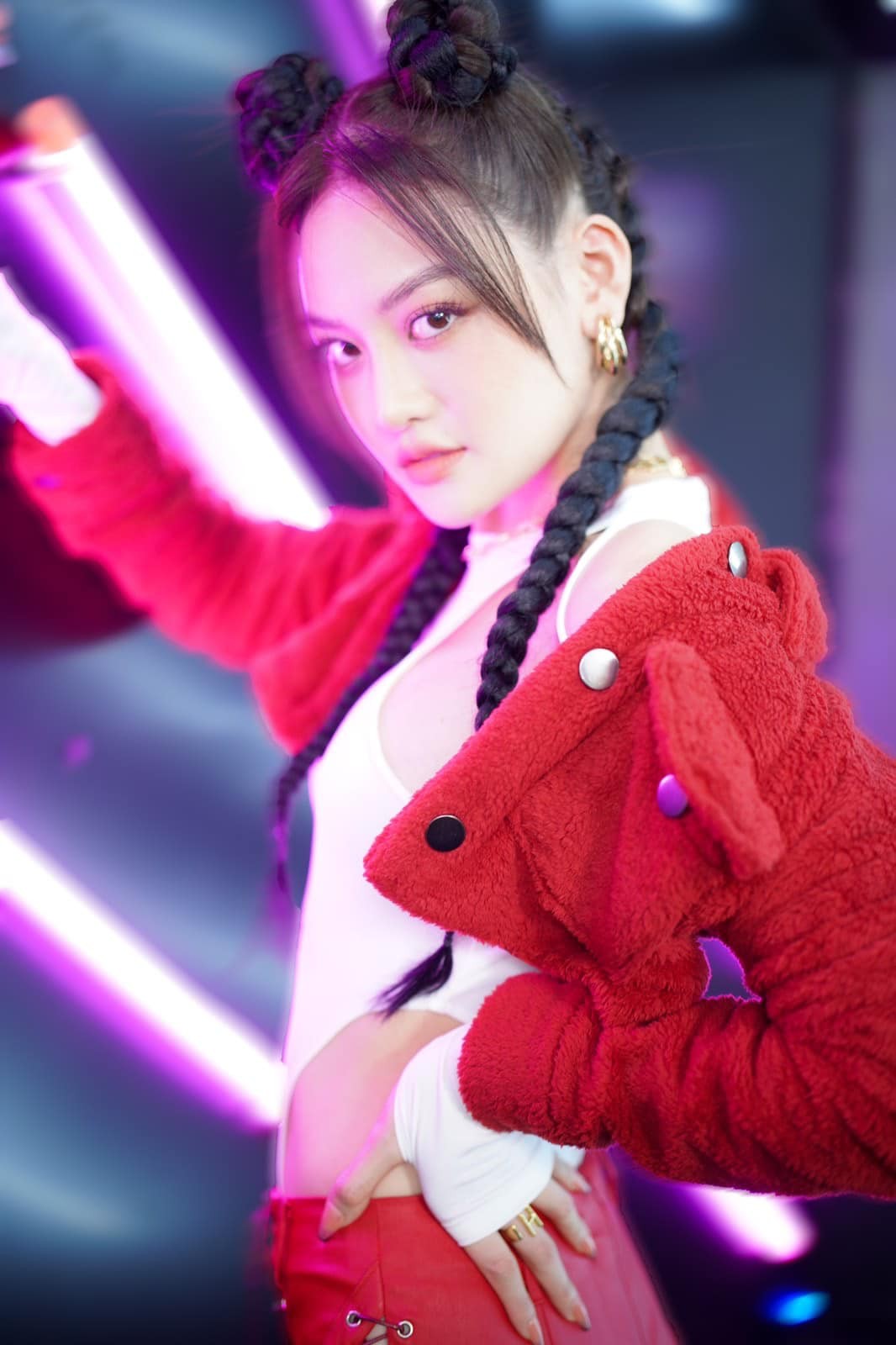 Thời trang phá cách của Thùy Anh phim Đừng nói khi yêu