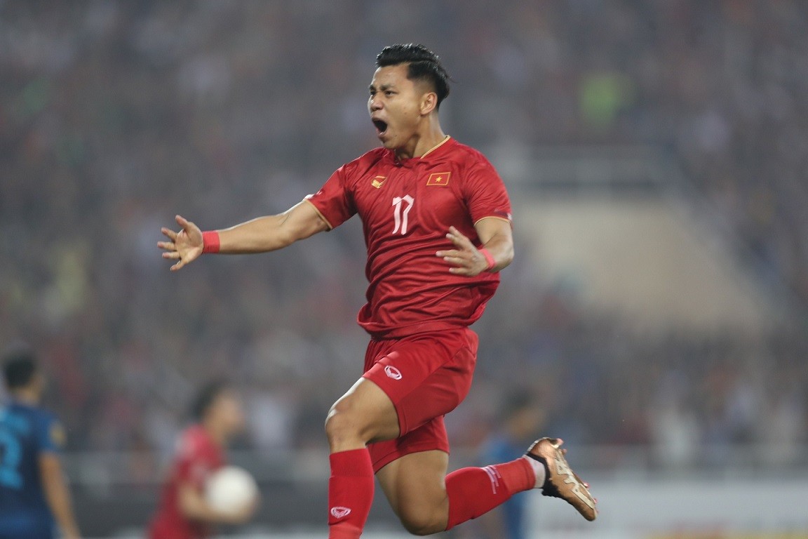 Tiền vệ Hoàng Đức có giá chuyển nhượng cao nhất V-League 2023 Tiền vệ Hoàng Đức có giá chuyển nhượng cao nhất V-League 2023