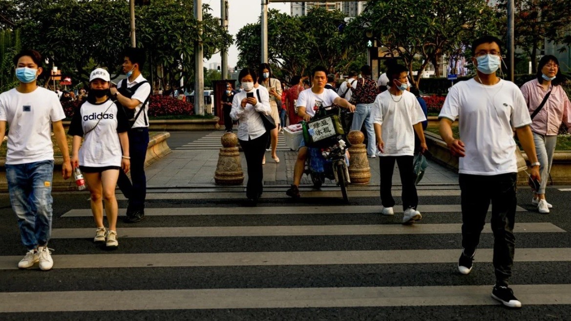 Quay cuồng giữa khủng hoảng nhân khẩu học, thanh niên Trung Quốc vẫn chọn sự nghiệp thay vì kết hôn, sinh con
