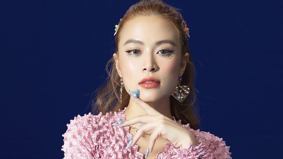 Lý giải sức hút của See tình - Hoàng Thùy Linh