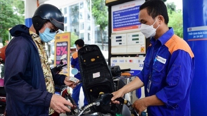 Giá xăng dầu hôm nay 7/2: Phục hồi sau phiên giảm mạnh; liên Bộ chưa thống nhất về phương án điều hành xăng dầu Giá xăng dầu hôm nay 7/2: Phục hồi sau phiên giảm mạnh; liên Bộ chưa thống nhất về phương án điều hành xăng dầu