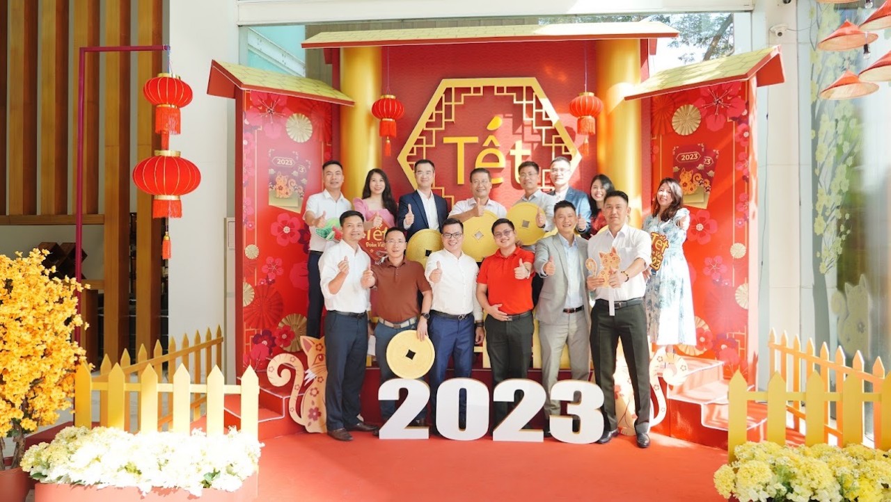 Đại sứ Việt Nam tại Myanmar thăm, chúc tết bà con cộng đồng và doanh nghiệp nhân dịp Xuân Quý Mão Đại sứ Việt Nam tại Myanmar thăm, chúc tết bà con cộng đồng và doanh nghiệp nhân dịp Xuân Quý Mão