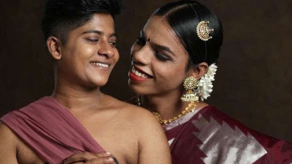 Ấn Độ: Cặp đôi chuyển giới mang thai con đầu lòng