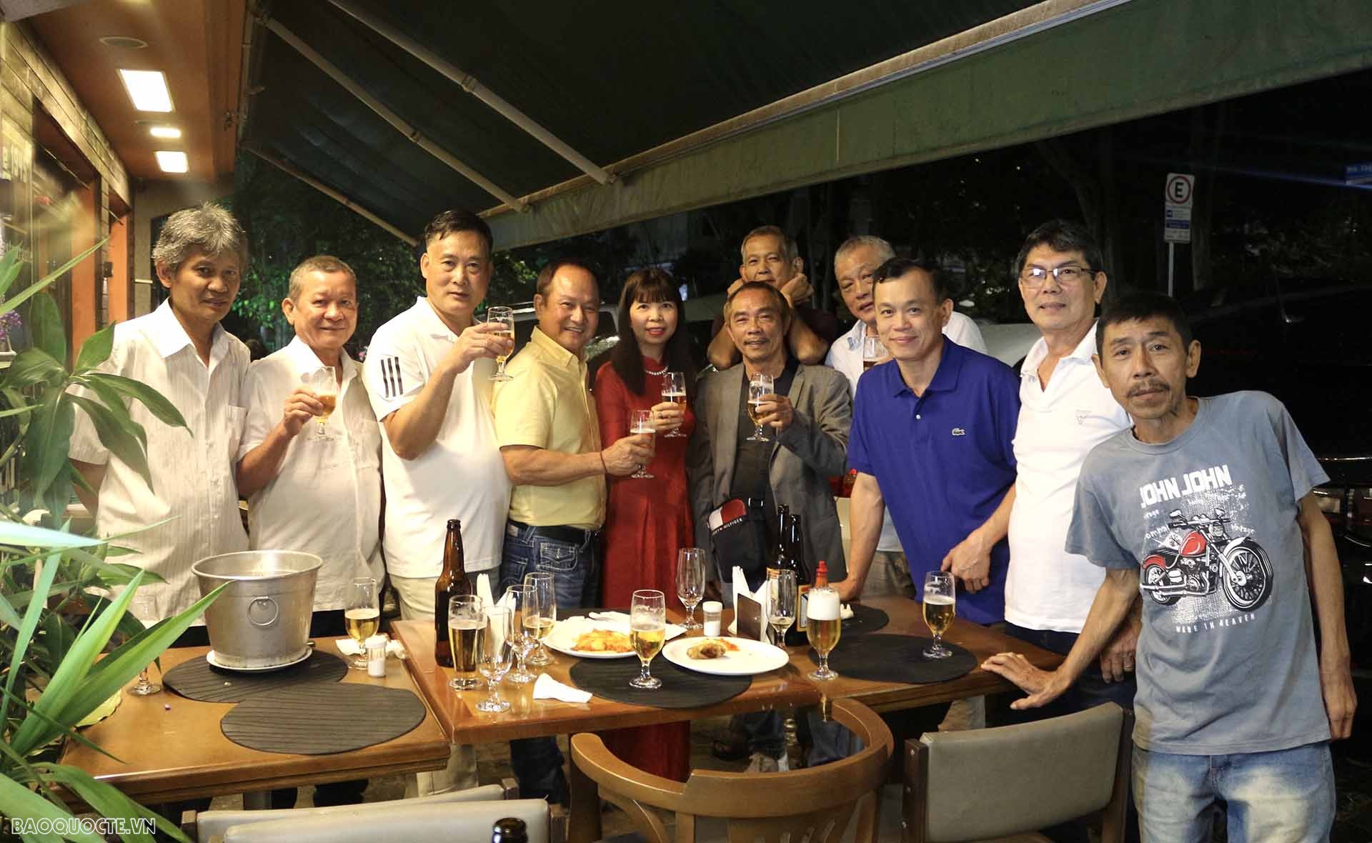 Đại sứ quán Việt Nam tại Brazil tổ chức gặp mặt cộng đồng đầu năm Xuân Quê hương 2023 Đại sứ quán Việt Nam tại Brazil tổ chức gặp mặt cộng đồng đầu năm Xuân Quê hương 2023