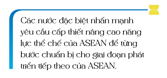 Hội nghị hẹp Bộ trưởng Ngoại giao ASEAN:  Vòng tay đoàn kết cho một khởi đầu khí thế
