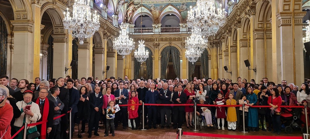 Đại sứ quán Việt Nam tại Pháp tổ chức chương trình Tết cổ truyền Quý Mão 2023 Đại sứ quán Việt Nam tại Pháp tổ chức chương trình Tết cổ truyền Quý Mão 2023