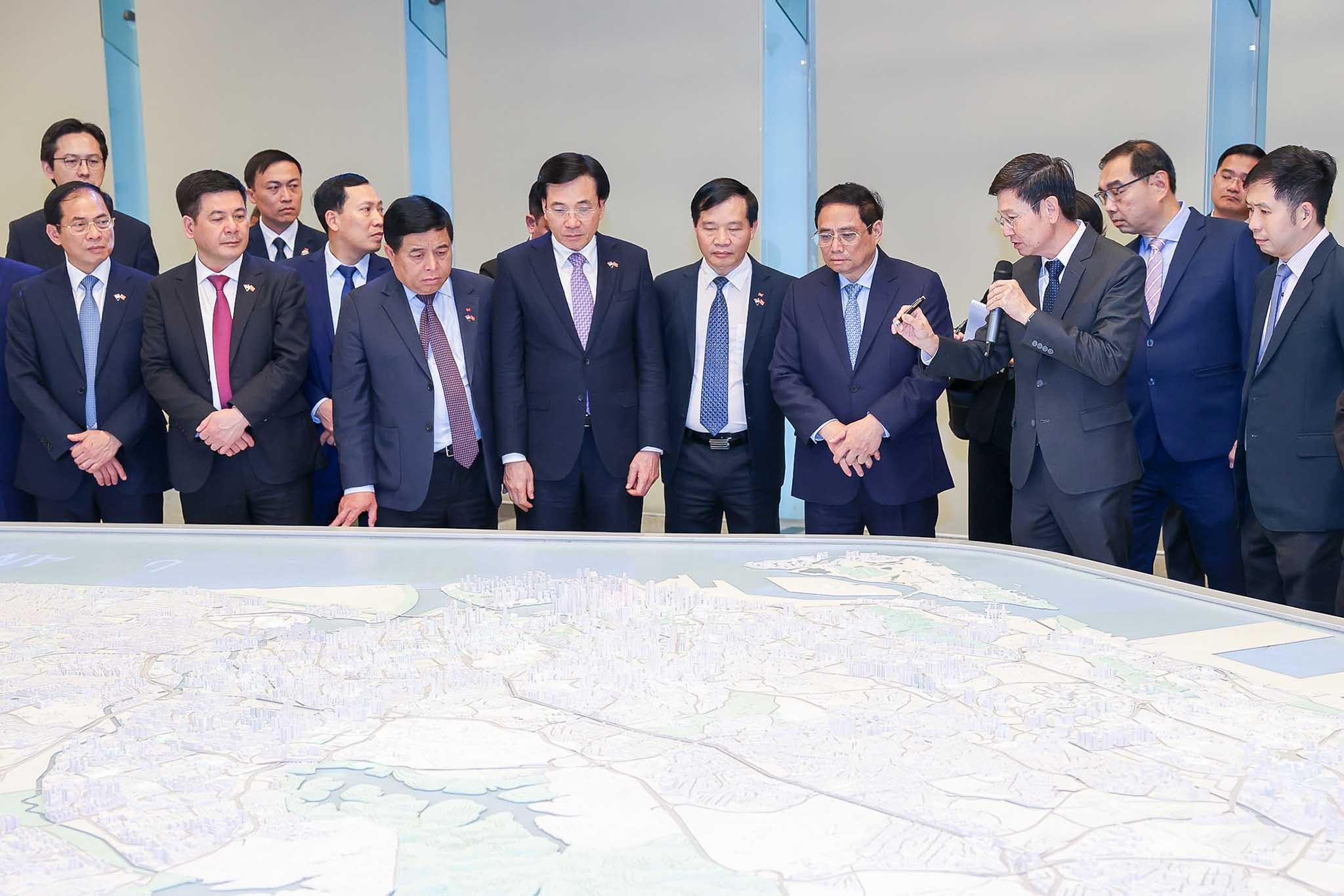 Thủ tướng đặt câu hỏi về triết lý quy hoạch của Singapore