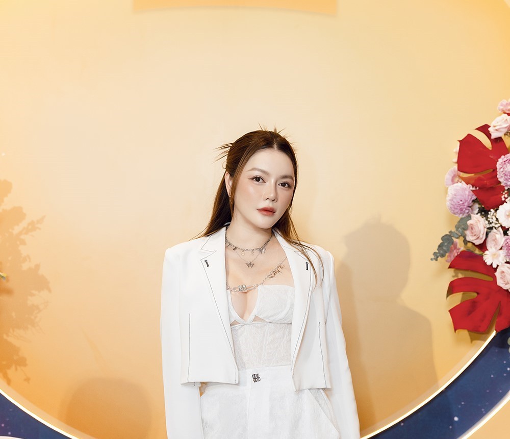 Lý Nhã Kỳ Lý Nhã Kỳ