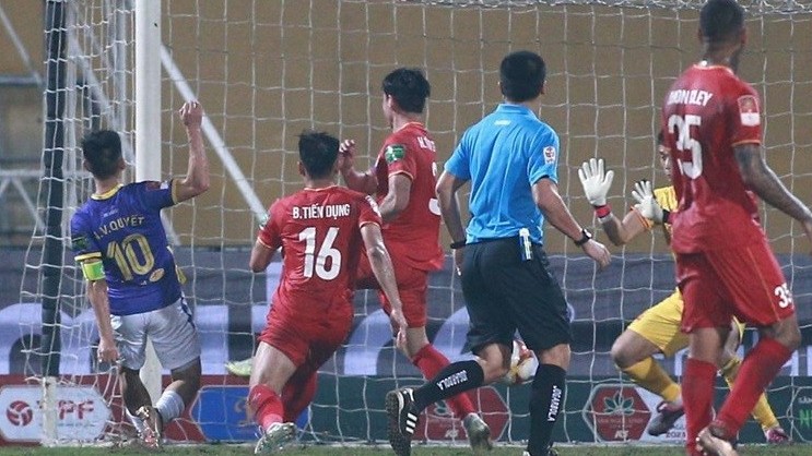 V-League 2023: Văn Quyết khẳng định giá trị cầu thủ xuất sắc