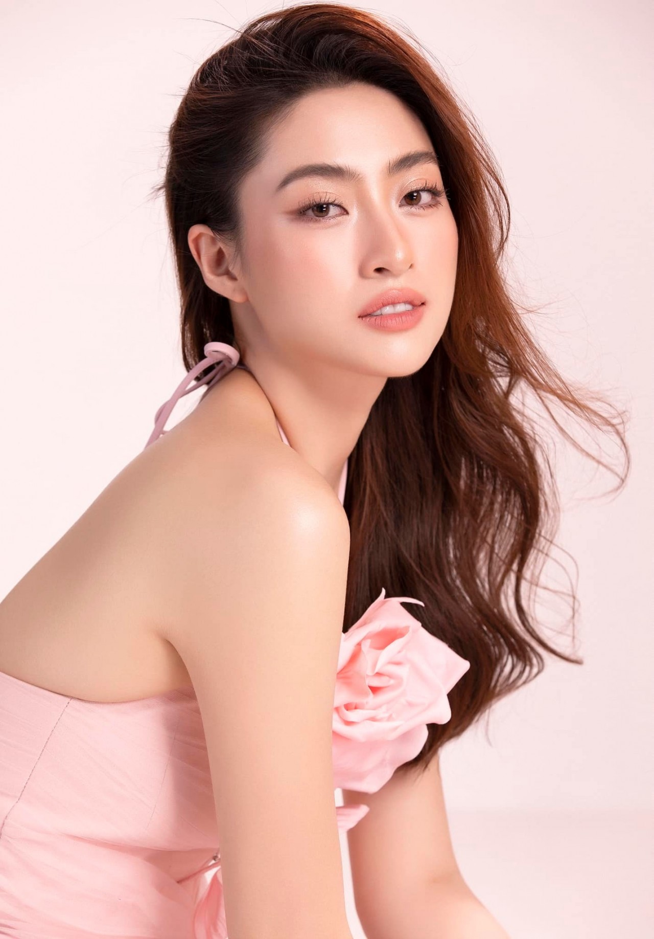 Hoa hậu Lương Thùy Linh