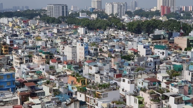 Bất động sản mới nhất: Nhiều doanh nghiệp vẫn 'tham' lãi, ‘điều cốt tử’ để vượt khủng hoảng, hết thời ‘hái ra tiền’