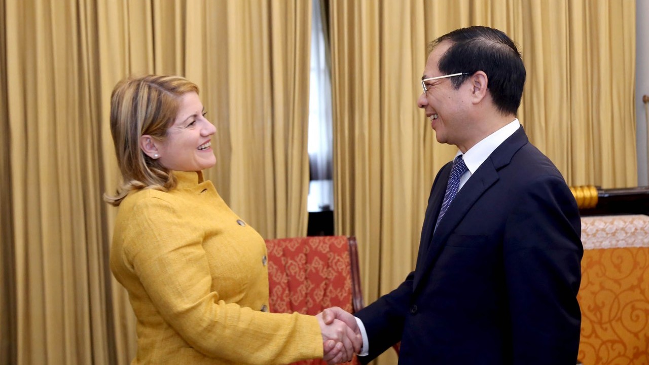 Đề nghị Italy sớm phê chuẩn Hiệp định EVIPA, vận động EU sớm gỡ thẻ vàng IUU cho thuỷ sản Việt Nam