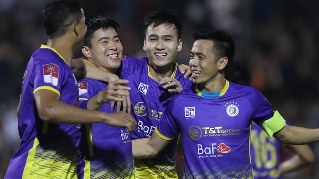 V-League 2023: CLB Hà Nội đứng đầu bảng xếp hạng, Văn Quyết ghi nhiều bàn thắng nhất