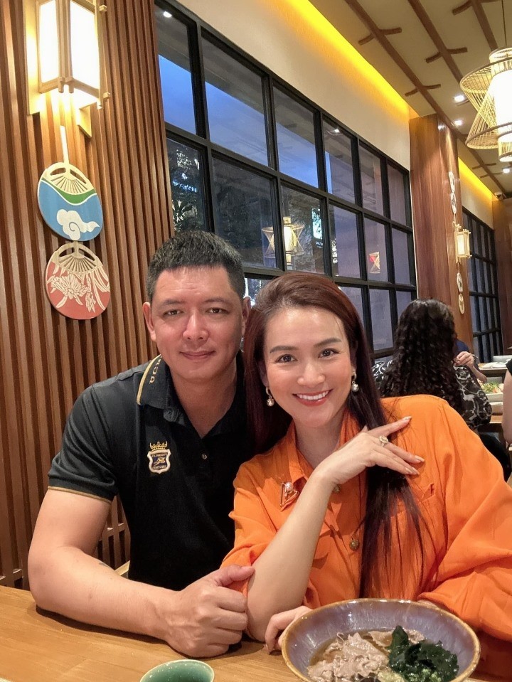 Sao Việt ngày Lễ tình nhân 14/2 Sao Việt ngày Lễ tình nhân 14/2