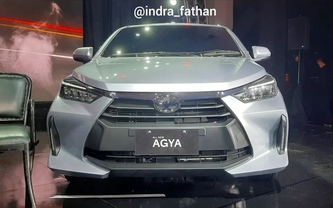 Cận cảnh chi tiết Toyota Wigo 2023 ra mắt tại Indonesia