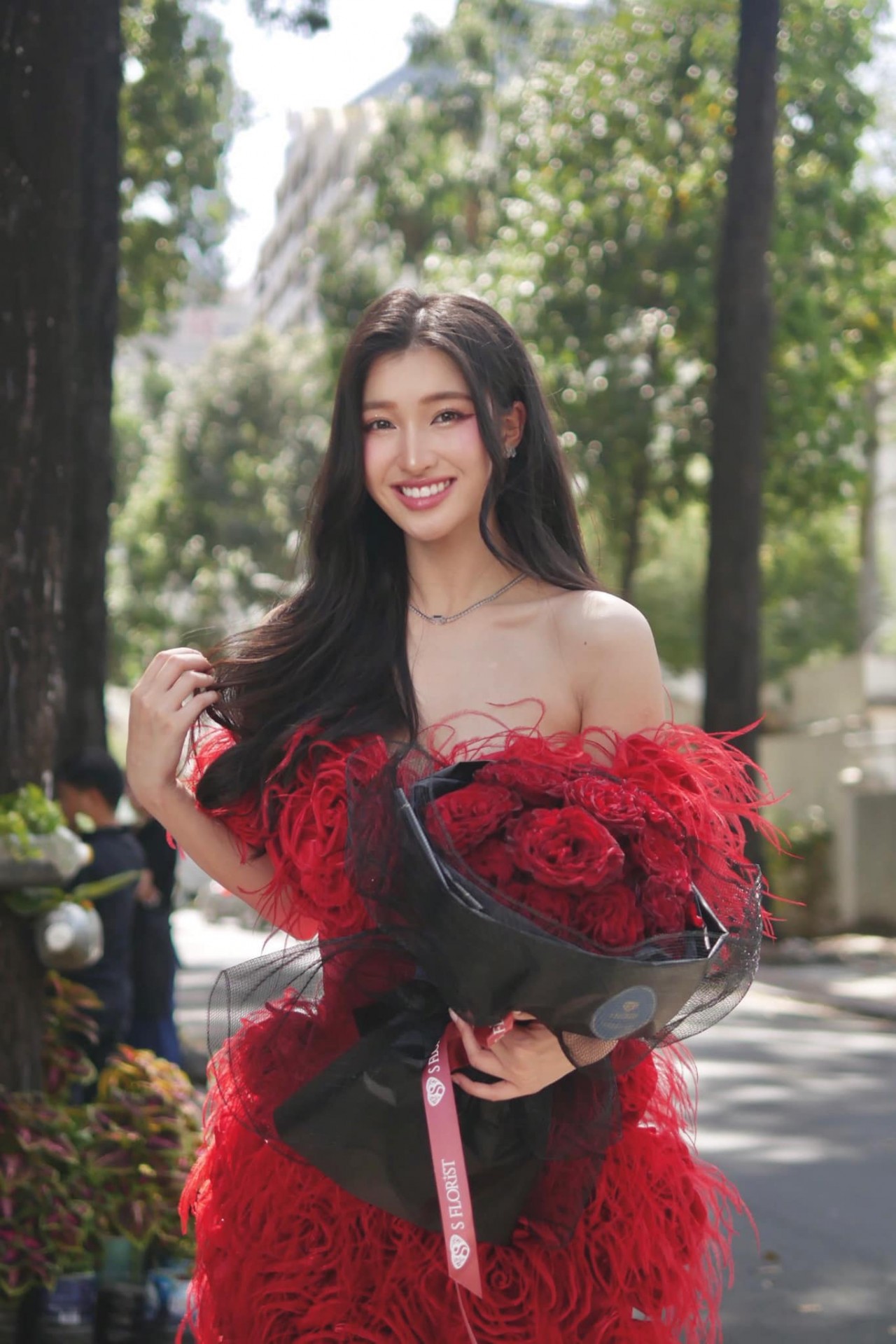 Phương Nhi đẹp như công chúa