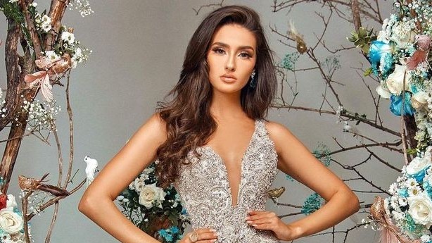 Tân Miss Charm 2023 Luma Russo gợi cảm cỡ nào?